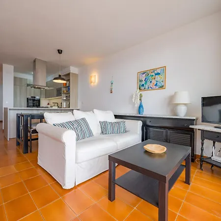 Mm-precioso Piso Con Terraza Y Vistas Al Mar A/c Апартаменты