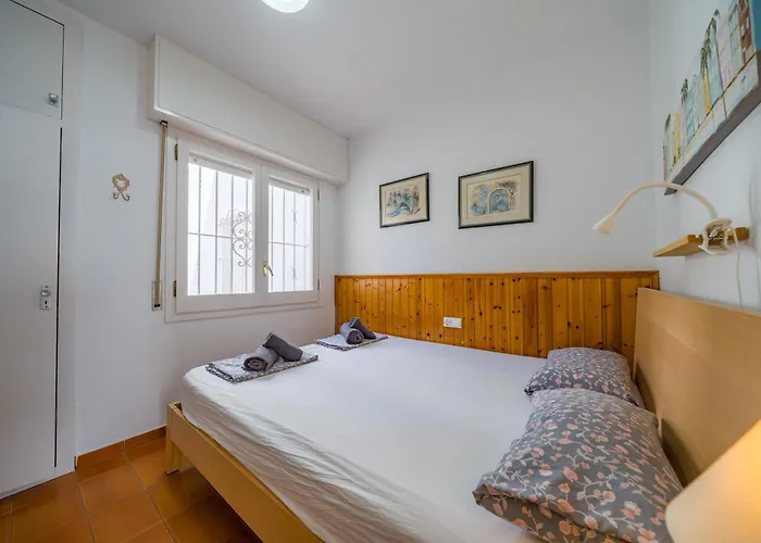 Mm-precioso Piso Con Terraza Y Vistas Al Mar A/c Апартаменты