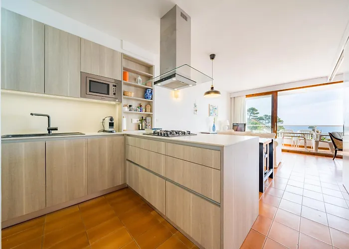 Mm-precioso Piso Con Terraza Y Vistas Al Mar A/c *