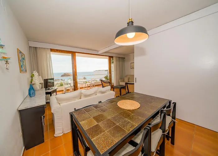 Mm-precioso Piso Con Terraza Y Vistas Al Mar A/c *